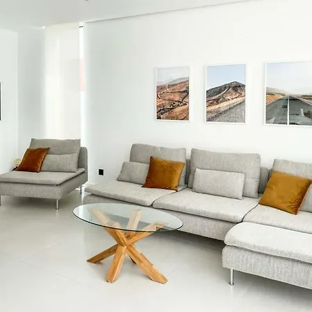 בית נופש Lea Luxury Golf House *