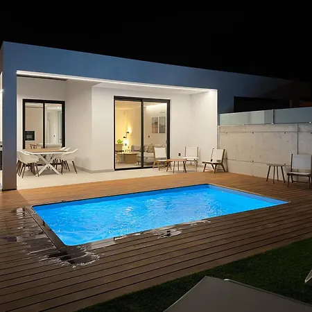 Ferienhaus Lea Luxury Golf House *