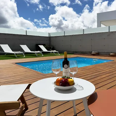 Lea Luxury Golf House *